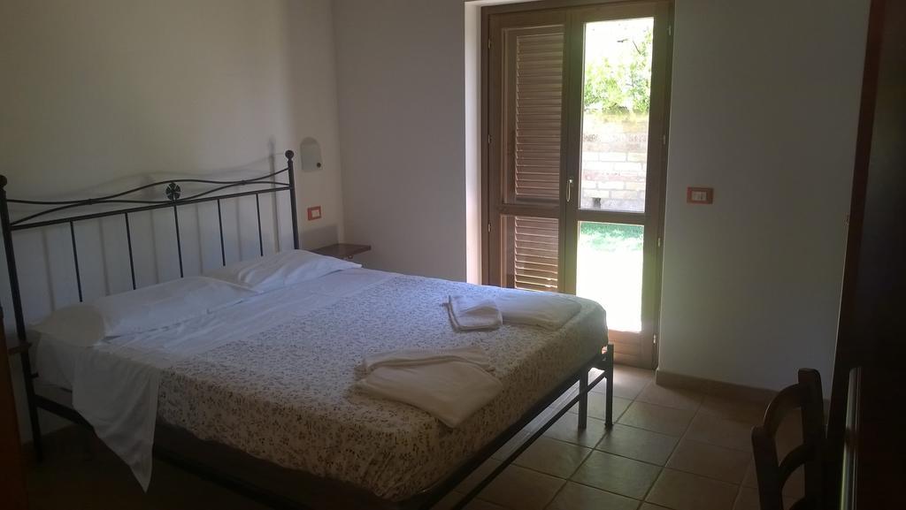 Agriturismo Monte Dell'Olmo Trevignano Romano Ruang foto